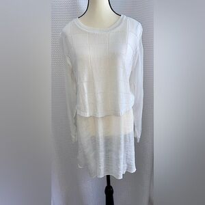 Women’s Simply Couture white boho knit sweater vest with Tunic lining sz medium‎
